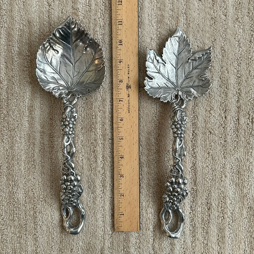 Arthur Court GRAPEVINE SERVING SET Salad Servers Set